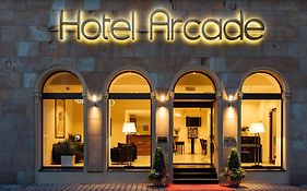 Arcade Hotel